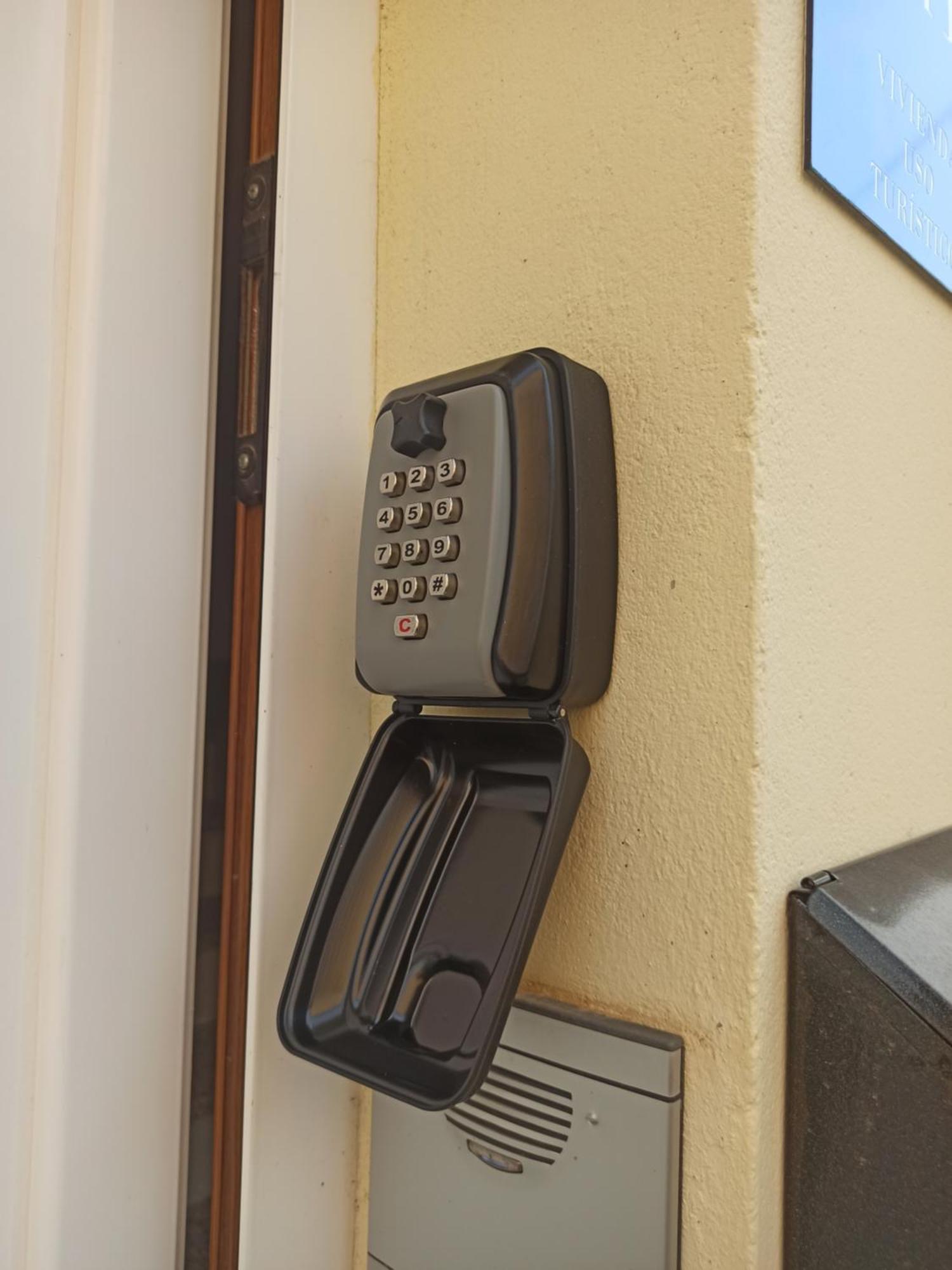 Ferienwohnung La Casona Serranillos Exterior foto