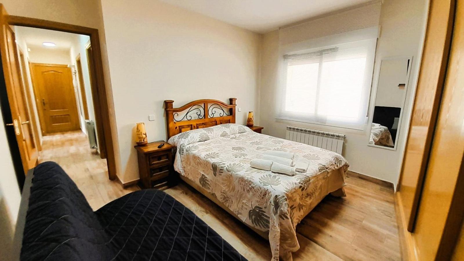 Ferienwohnung La Casona Serranillos Exterior foto