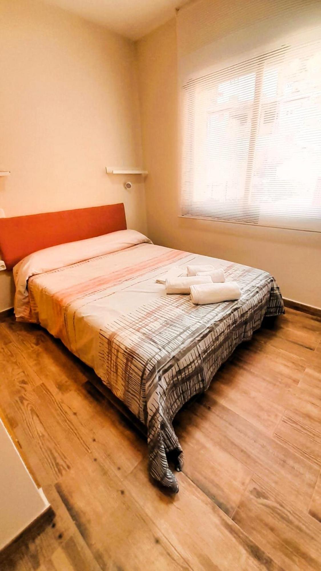 Ferienwohnung La Casona Serranillos Exterior foto